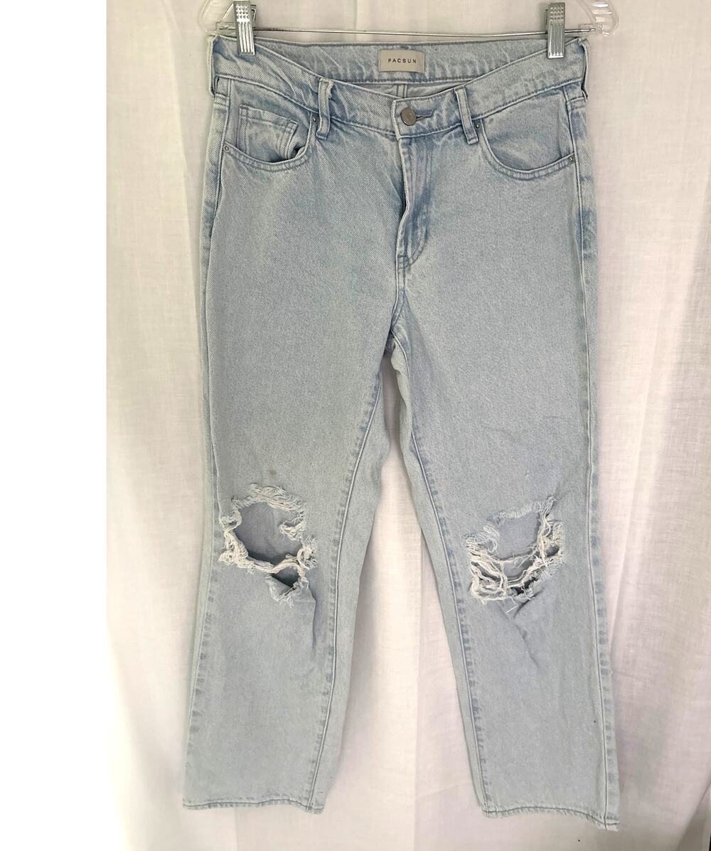 PacSun Jeans Jordyn Low Rise Straight Distressed Denim Size 26 Measures 30 x 31